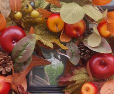 Stunning autumnal wreath