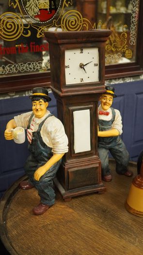 Laurel & Hardy Clock