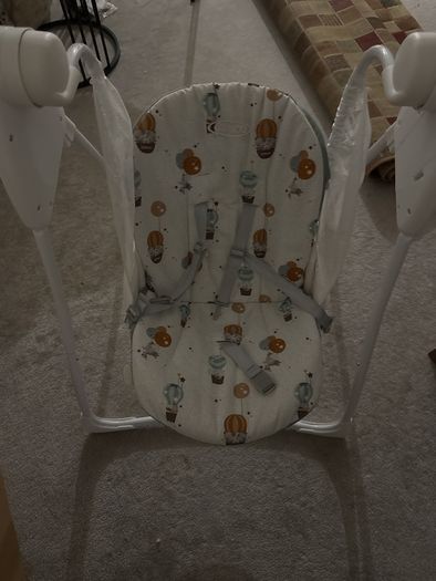 Graco baby swing