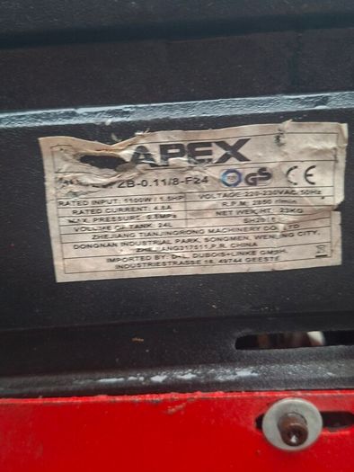 Apex 24L Air Compressor (1.5 HP / 1100W)