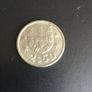 1983 coin Portugal 2 Escudos 50 Image 2