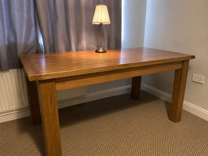 Solid Oak Extending Dining Table