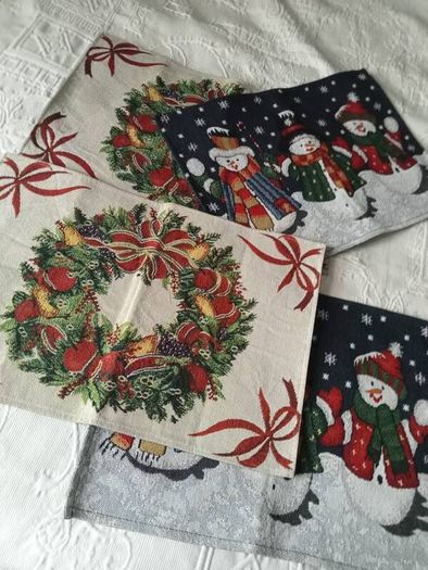 Christmas Table Tablemats x 4