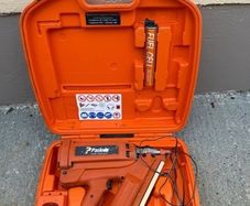 Paslode Im350/90 Ct First-fix Nail Gun