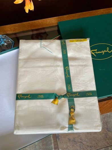 Boxed Vintage Irish Linen Damask Tablecloth Antique White