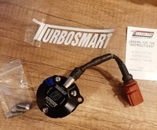 Turbosmart BOV Kompact EM1 Dual Port VR1 Golf R