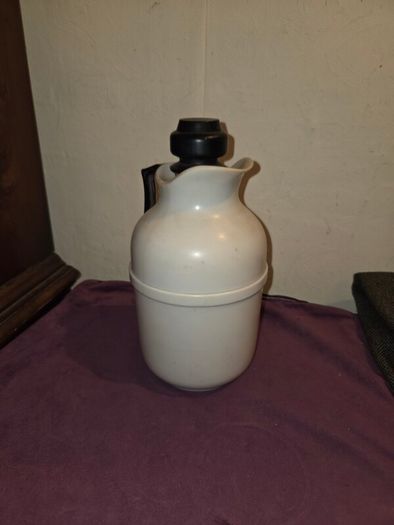 1925 English Bakelite Thermos Pitcher Jug