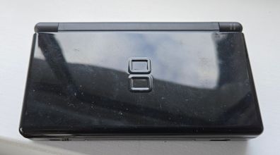 Nintendo DS Lite