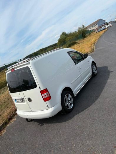 Volkswagen Caddy 2011