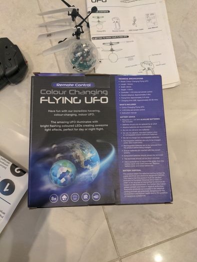 Colour changing flying UFO