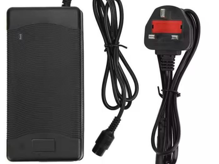 Kugoo M4 / M4 Pro Electric Scooter Charger 54.6v 2a ( Irish Plug ) Brand New.