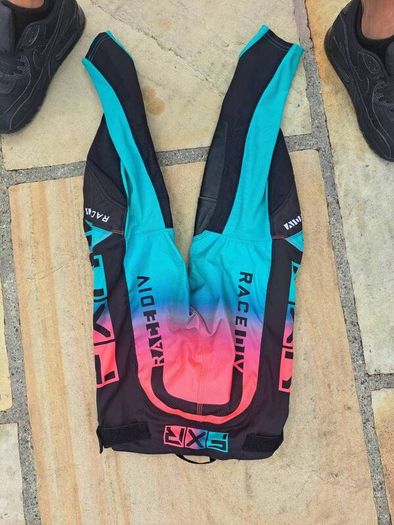 FXR youth kit