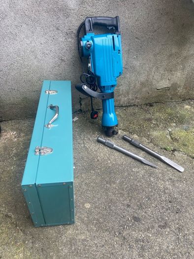 Demolition Breaker 2200w 220v Free Delivery