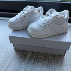 Nike Air Force toddler shoes (UK size 5.5)