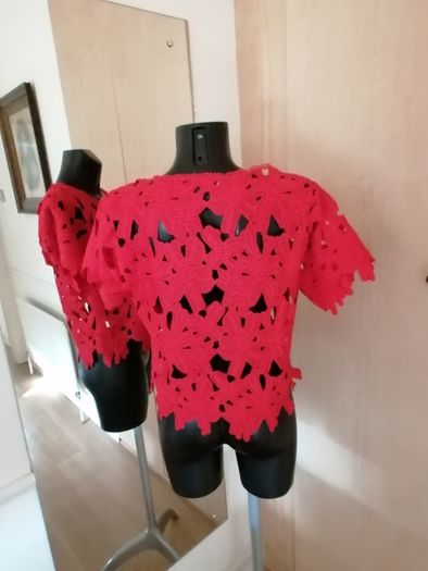 Women's Top Red Lace Nwot Size 14 Reduced
