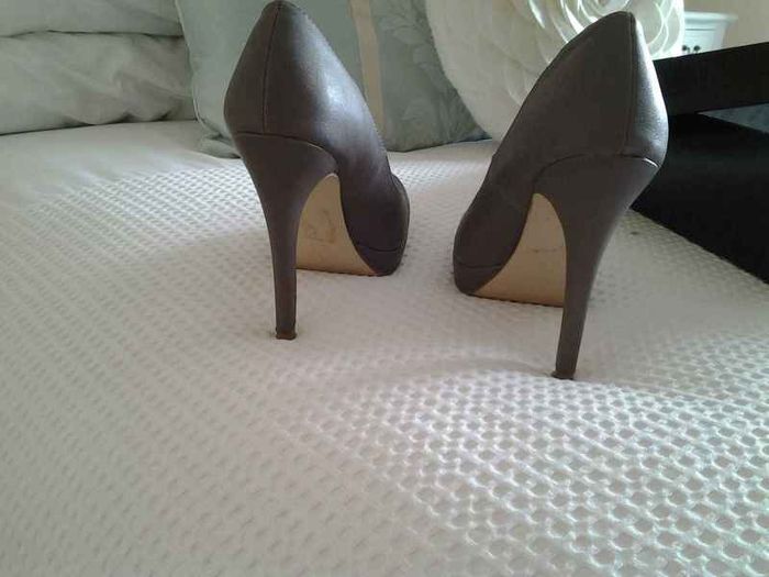 Dorothy Perkins Stone Grey High Heels - Size 4