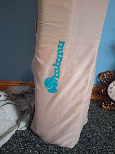 Travel cot