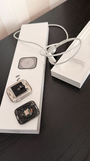 Apple Watch 8 series for parts or fix