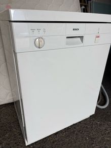 Simple dishwasher BOSCH