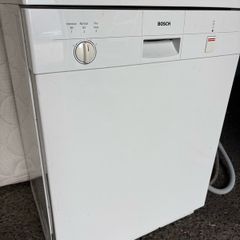 Simple dishwasher BOSCH