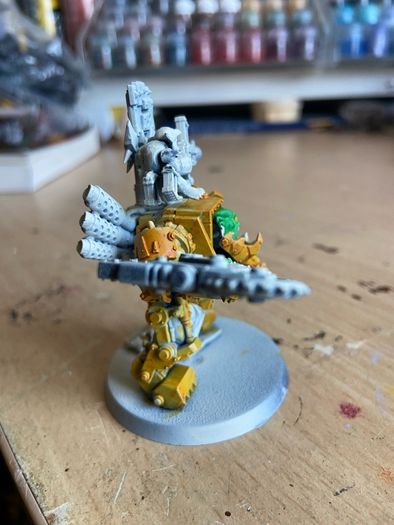 Warhammer 40k Ork Warboss in mega armour