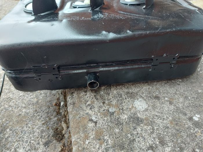 Not too sure what this is, looks like some sort of DRY ICE FOG Light Box