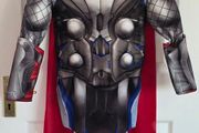Boy's Thor Halloween costume size M ( 6-7 )