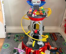PAW Patrol My Size Lookout Tower with Figures & Vehicles