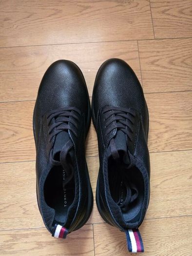 Tommy Hilfiger black leather sneakers,  BRAND NEW,  size 11UK,  price 70