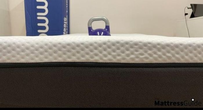 Brand New Full Foam Genuin Emma. Mattresses. Hybrid Pocket Sprung Mattresses Available too. 3ft, 4FT, 4FT6, 5FT AND 6FT SIZES AVAILABLE