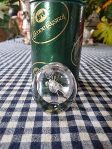 Tyrone Crystal Art Glass Paperweight