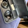 Vanko etui charger with one earbud Image 2