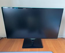 Samsung 27 inch Smart TV