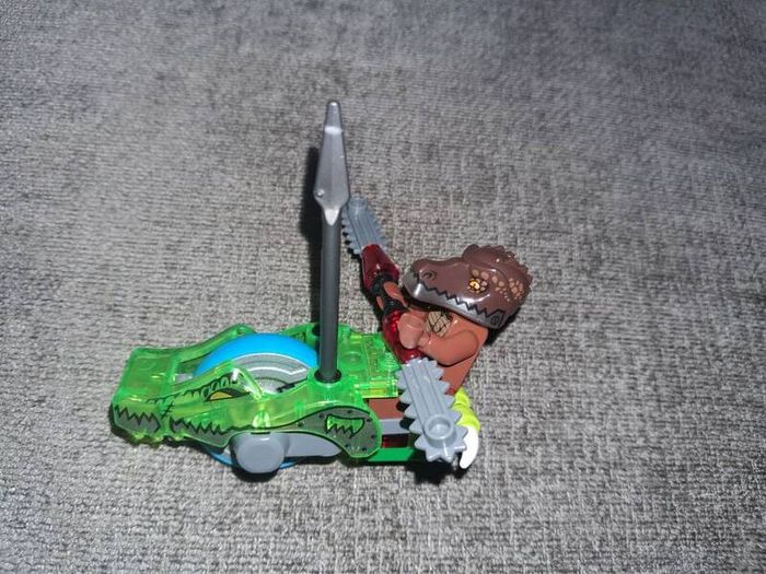 x2 Bundle - Lego Legends Of Chima Sets - 70111 & 70112 - With x2 Figures, x10 Trading Cards, x2 Power Up Speedors, Weapons, Instruction Manuel, Etc...