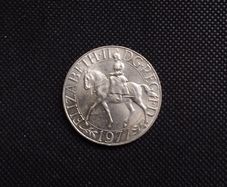 Queen Elizabeth II Silver Jubilee Crown - 1977