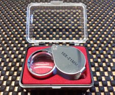 Magnifying glass (Loupe)