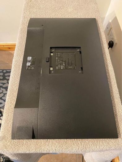 Dell P2419H 24 Inch Full HD (1920 x 1080) Monitor, 60 Hz, IPS, 5ms, Ultrathin Bezel