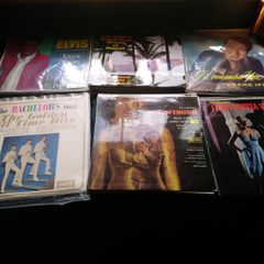 29 Vintage vinyl records