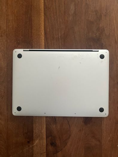 Macbook Pro 2017 13" For Parts