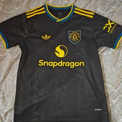 Manchester United 25/26 Third Jersey Replica medium