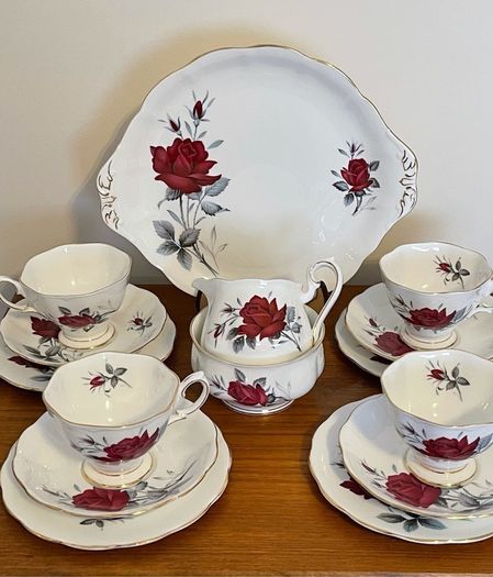 royal albert sweet romance tea set
