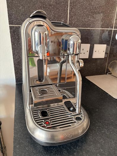 Sage Creatista Plus Nespresso Coffee Machine