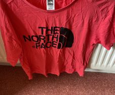 North face Women's crop T-shirt