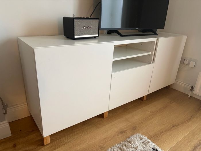 sideboard