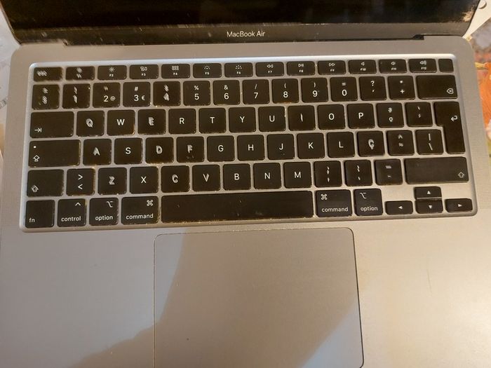 Apple MacBook Air Model A2179, 13.3 inch, Not Powering on, Being sold for parts or repair, very good cosmetic condition