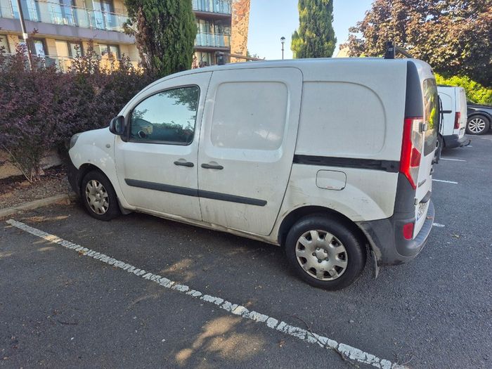 132 Renault Kangoo for Parts
