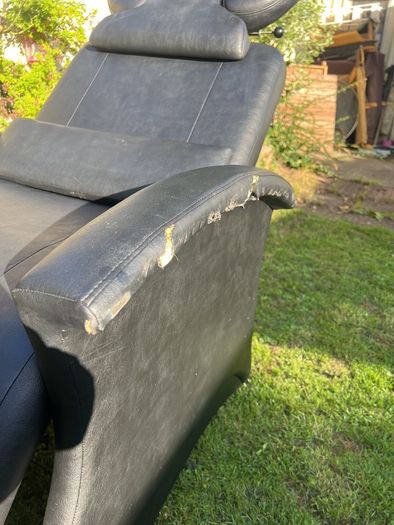 beauty chair