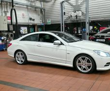 2013 MercedesBenz EClass E220 CDI Coupe  AMG Li