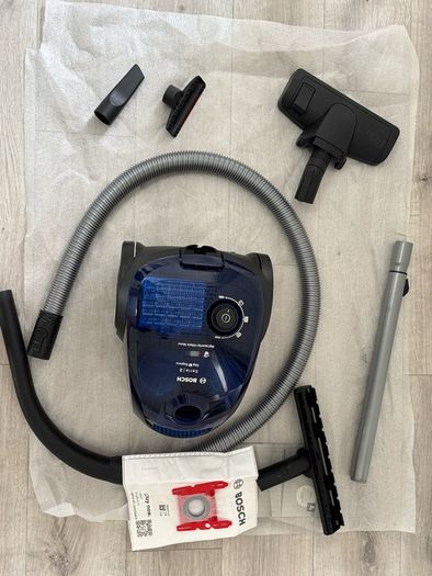 Vacuum Cleaner