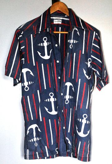 Vintage Pierre Cardin Men's Cotton Lightweight Shirt with Marina theme